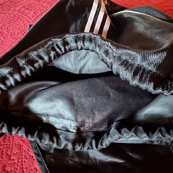 Adidas backpack drawstring, black with pink, good condition - Picture 3 of 8